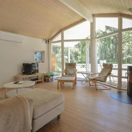 Casa de Férias Beautiful In W/ Wifi And 3 Bedrooms